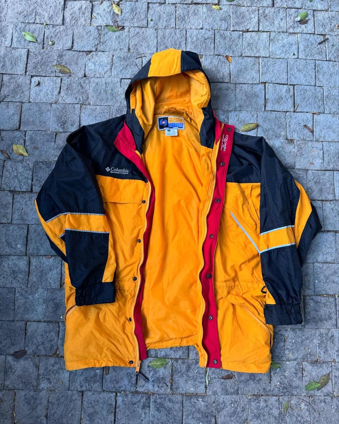 Columbia Windbreaker